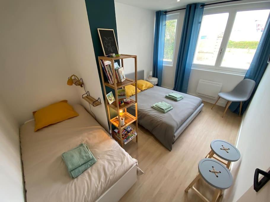 Appartement Familial, 2 Chambres, En Rdc Sur Cour 생-플로랑탱 외부 사진